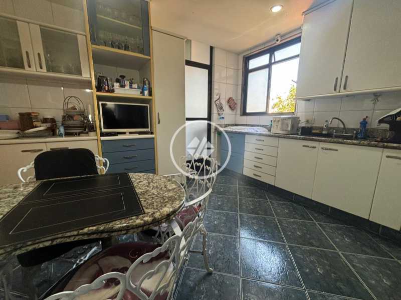 Cobertura, 2 quartos, 192 m² - Foto 17