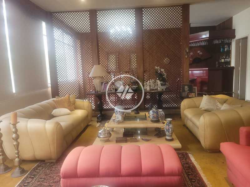 Apartamento, 3 quartos, 180 m² - Foto 1