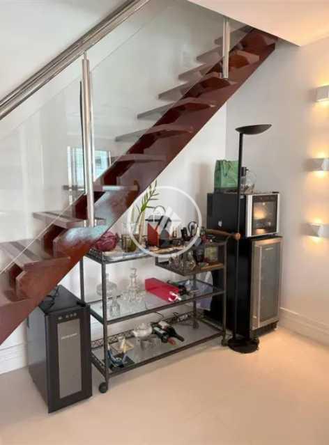 Cobertura, 3 quartos, 191 m² - Foto 6