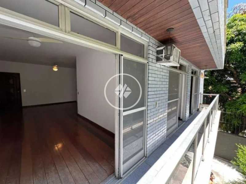 Apartamento, 3 quartos, 120 m² - Foto 2
