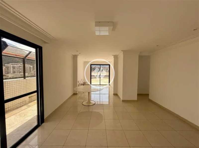 Cobertura, 4 quartos, 353 m² - Foto 2