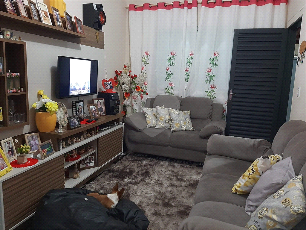 Casa, 3 quartos, 55 m² - Foto 1