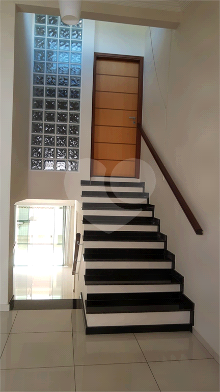 Casa, 3 quartos, 273 m² - Foto 4