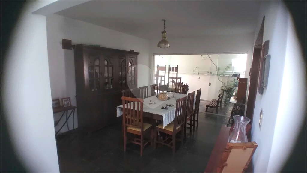 Casa, 3 quartos, 240 m² - Foto 21