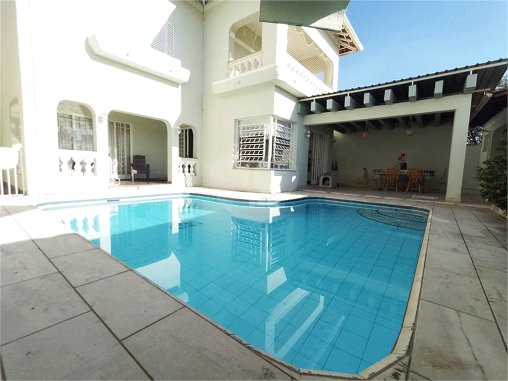 Casa, 6 quartos, 488 m² - Foto 2