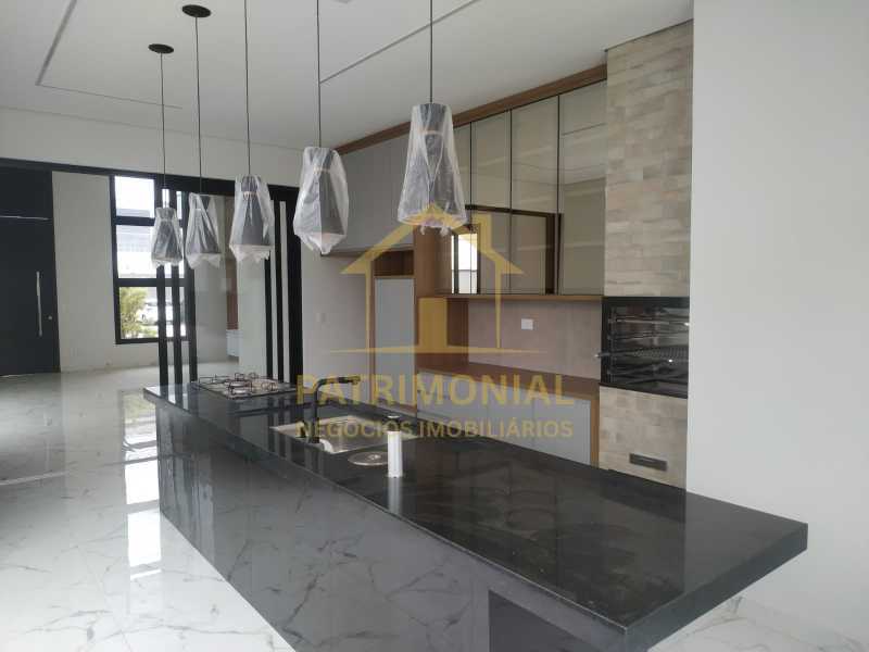 Apartamento, 3 quartos, 200 m² - Foto 1