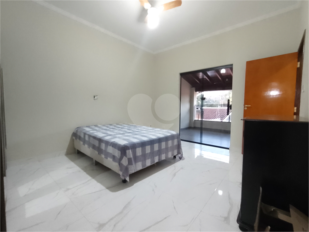 Casa, 2 quartos, 259 m² - Foto 17