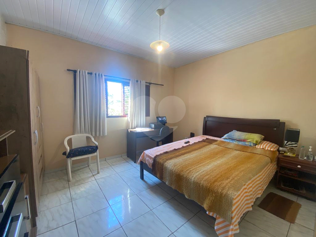 Chácara, 2 quartos, 1021 m² - Foto 11