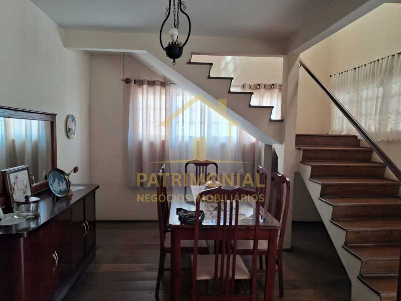 Casa, 3 quartos, 219 m² - Foto 2