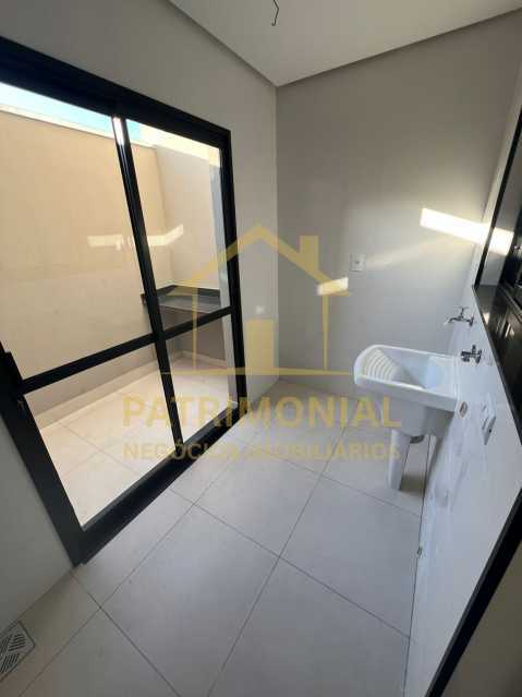 Casa, 3 quartos, 228 m² - Foto 4