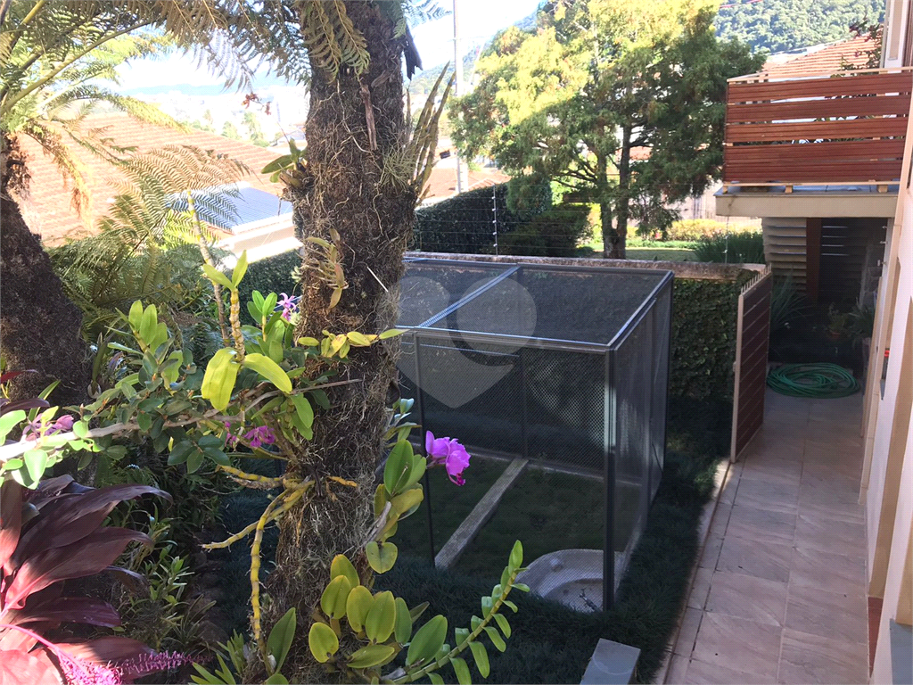 Casa, 3 quartos, 240 m² - Foto 11