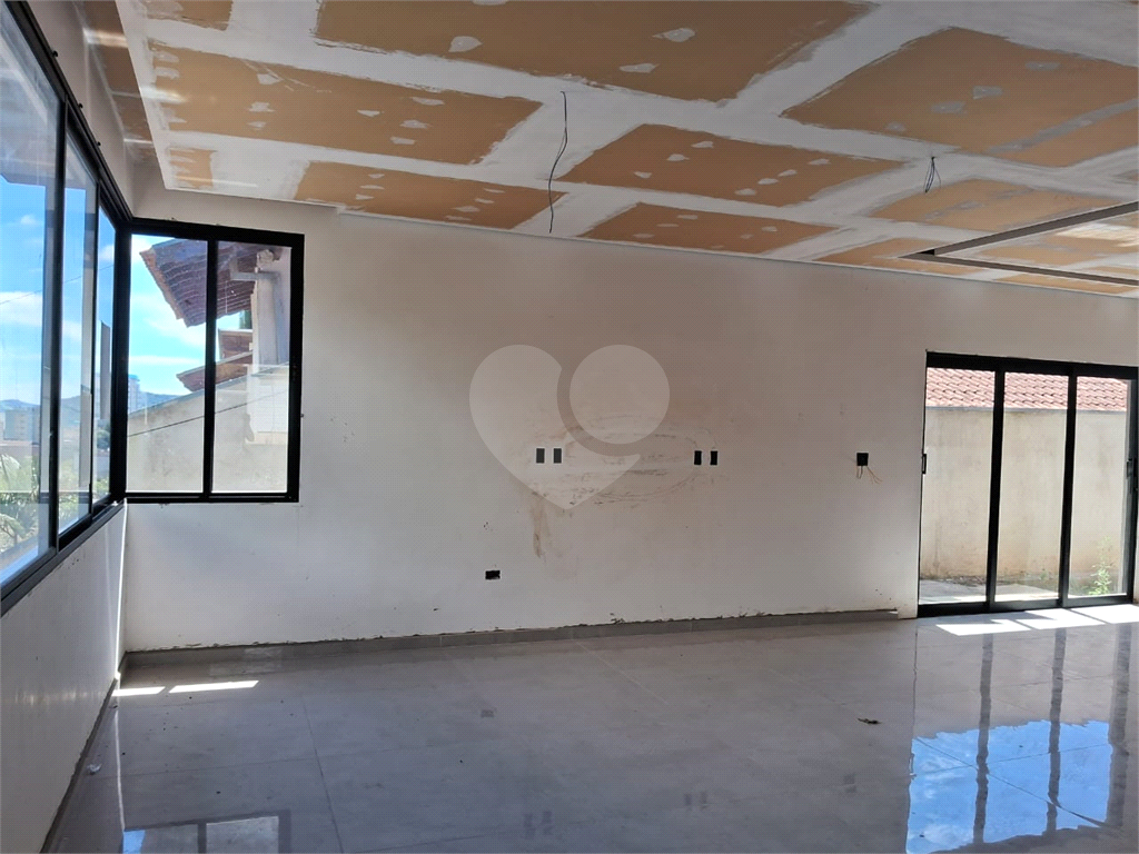 Casa, 3 quartos, 205 m² - Foto 6