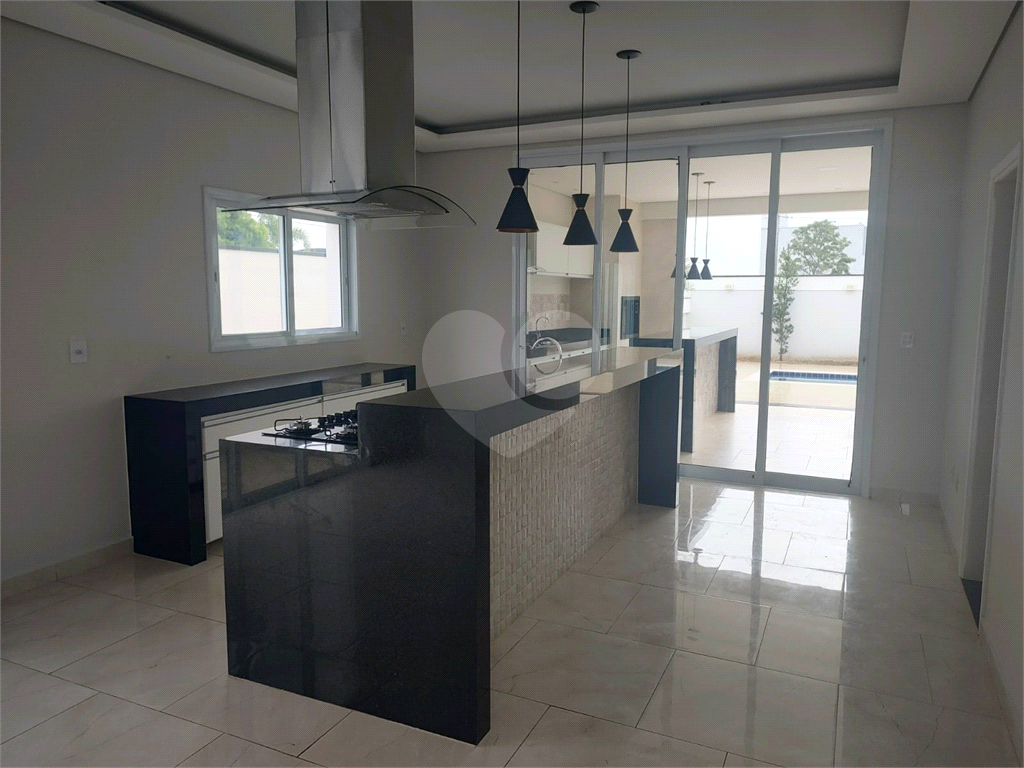 Casa, 3 quartos, 256 m² - Foto 2