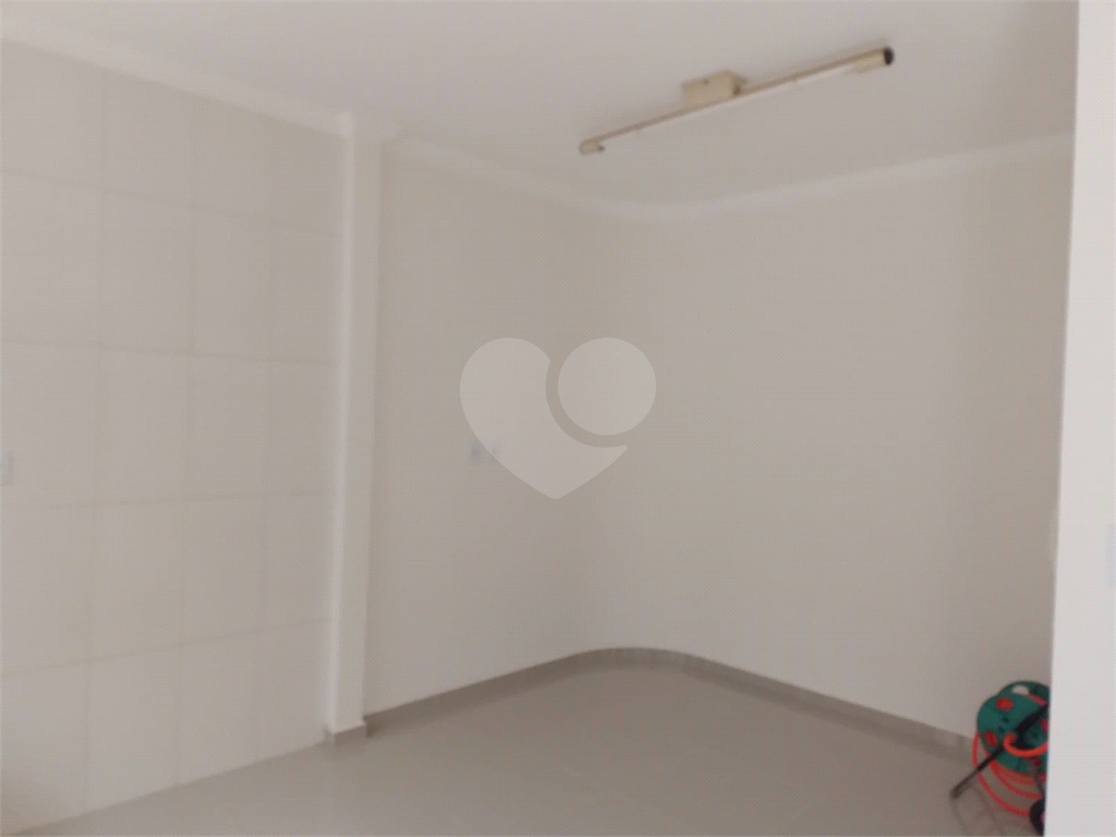 Casa, 3 quartos, 230 m² - Foto 15