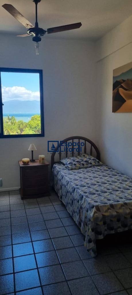 Apartamento para alugar com 2 quartos, 72m² - Foto 12