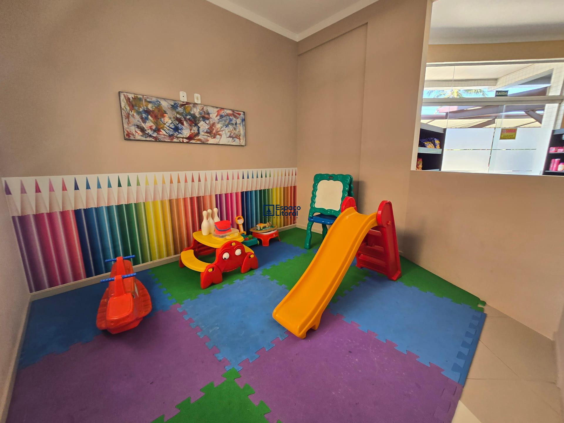 Apartamento, 3 quartos, 198 m² - Foto 1