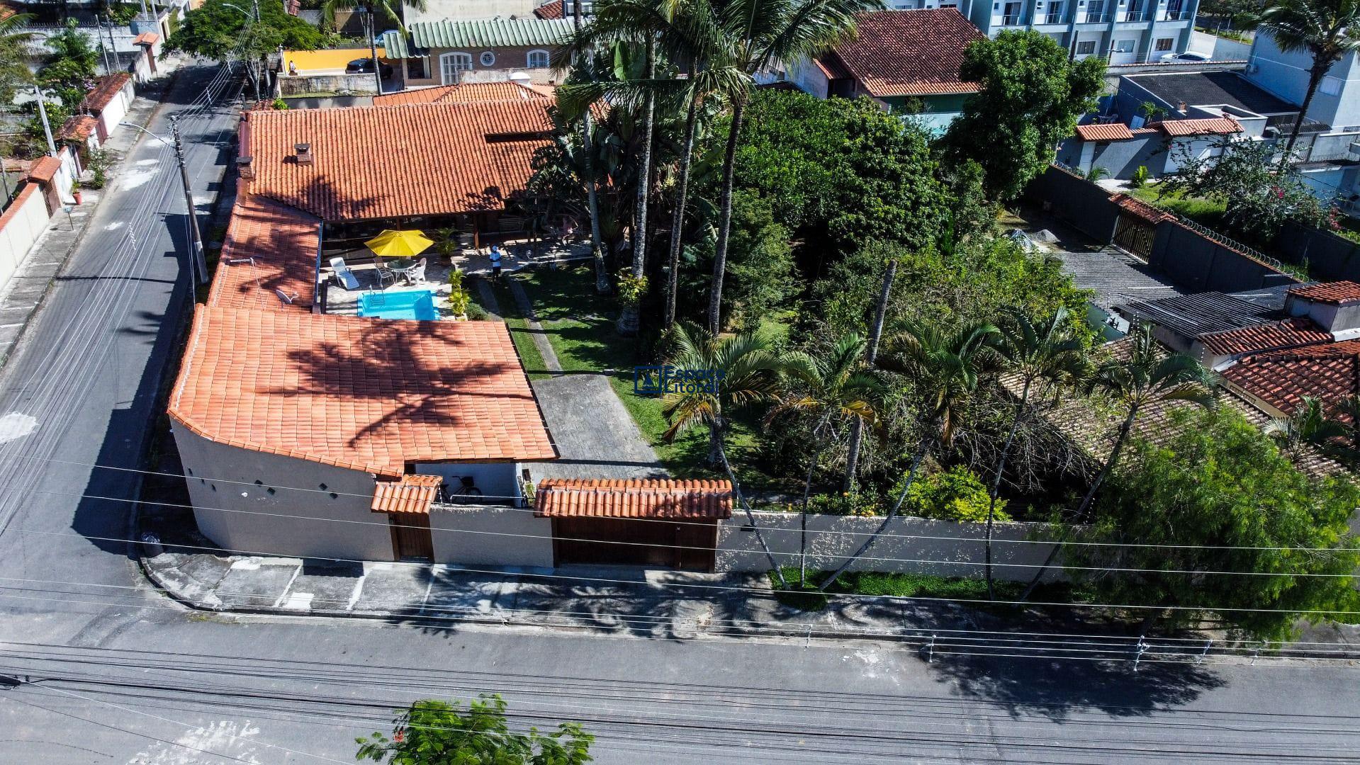 Casa, 4 quartos, 357 m² - Foto 1