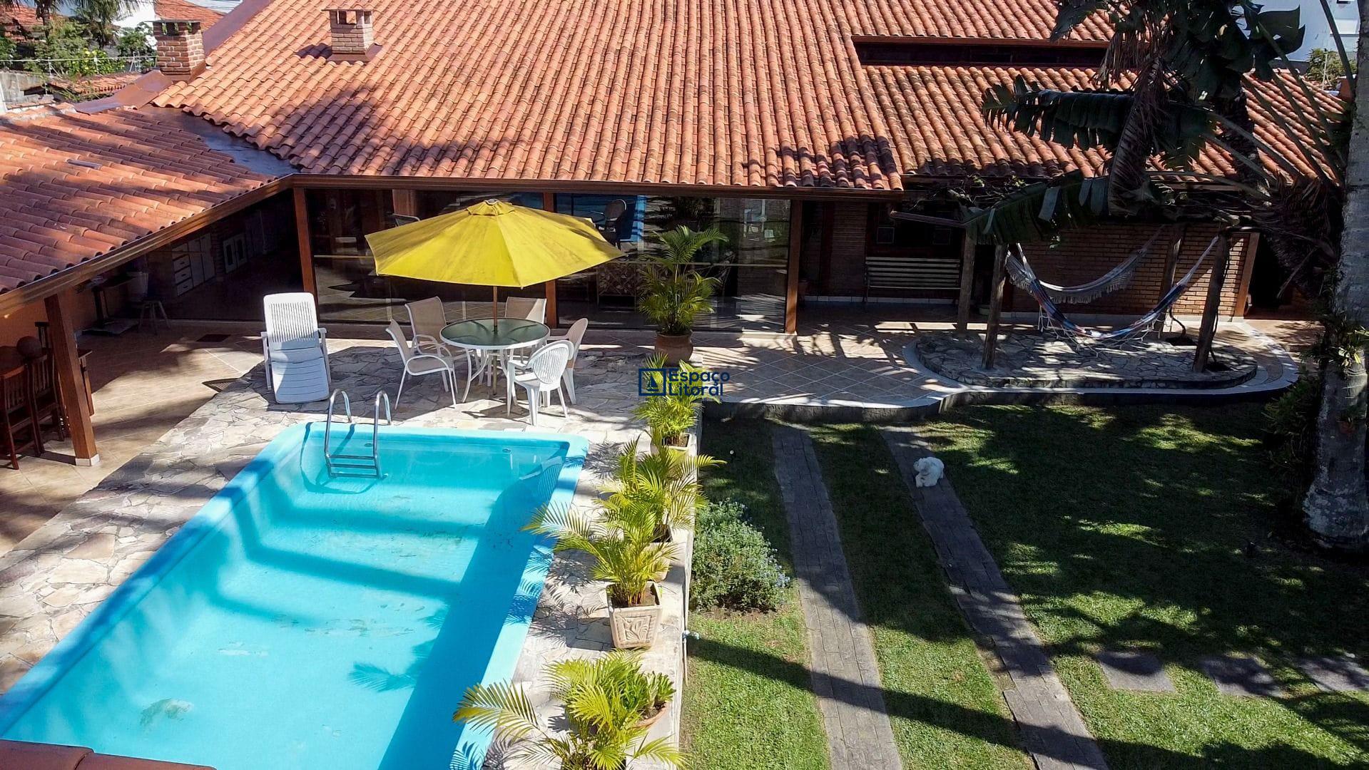 Casa, 4 quartos, 357 m² - Foto 2