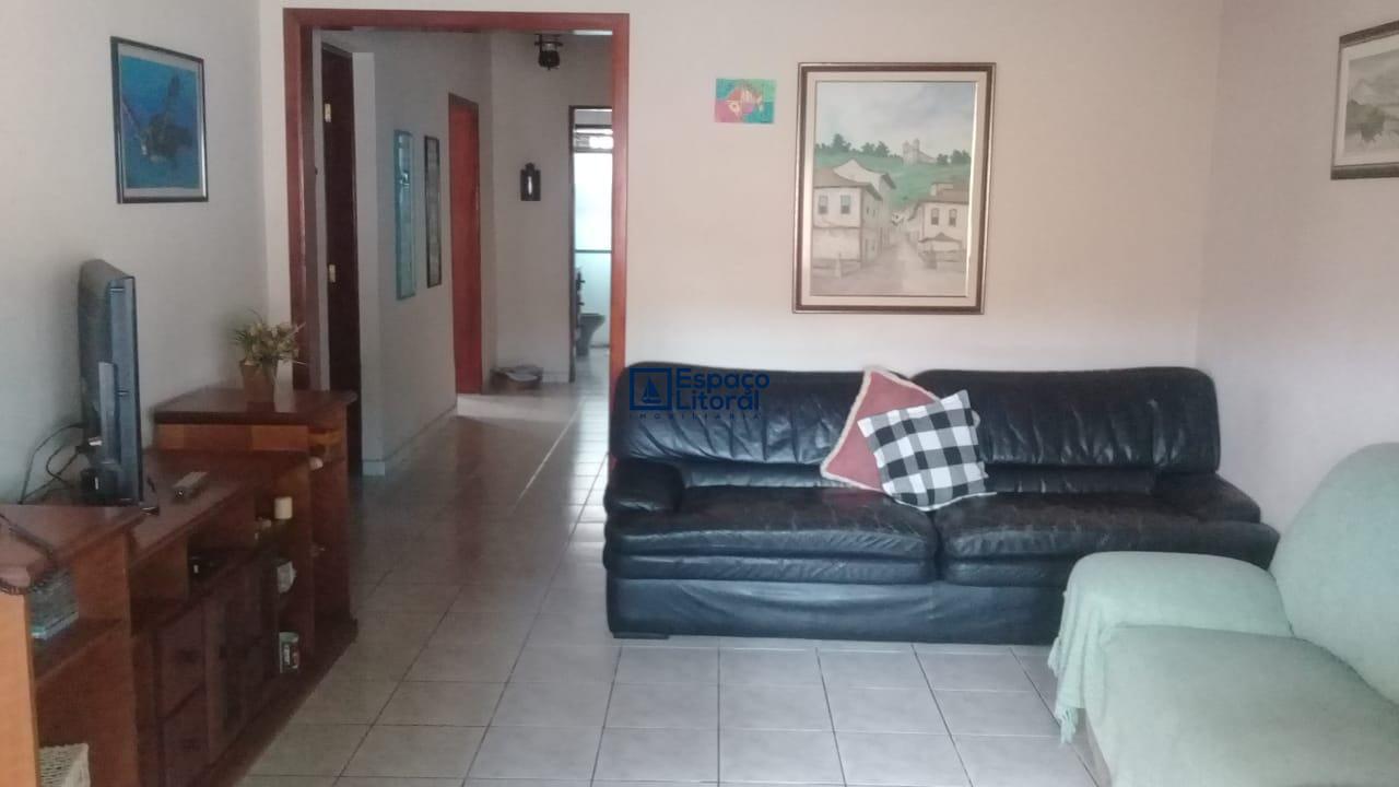 Casa, 3 quartos, 180 m² - Foto 2