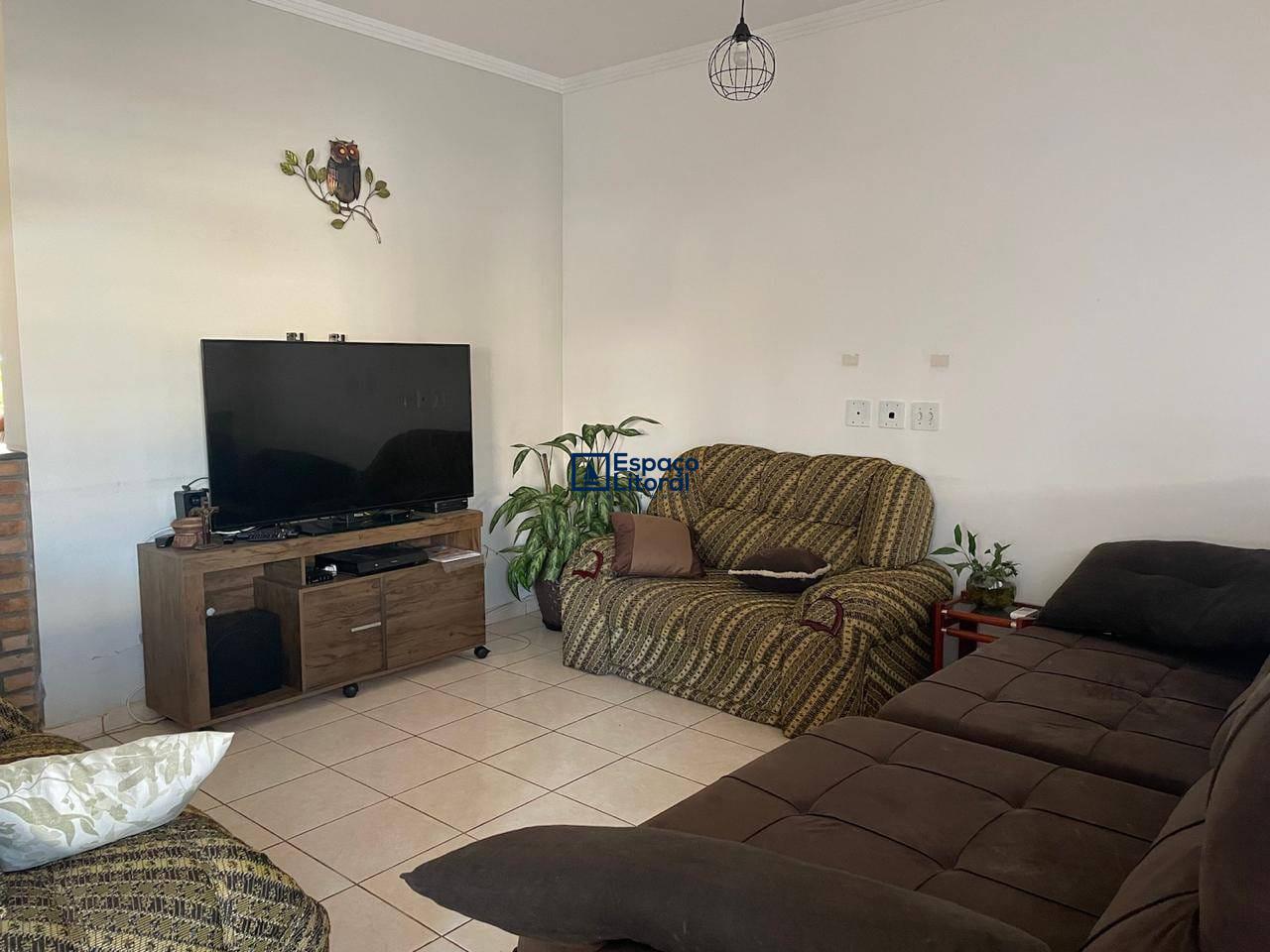 Casa para alugar com 3 quartos, 100m² - Foto 12