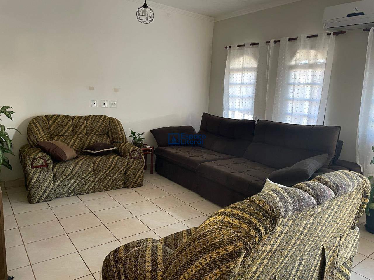 Casa para alugar com 3 quartos, 100m² - Foto 14