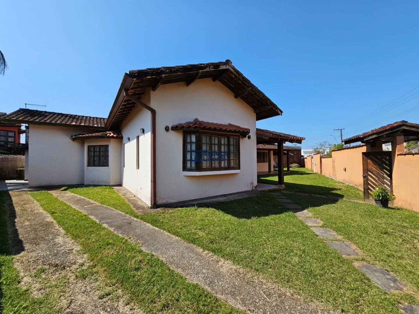 Casa, 4 quartos, 191 m² - Foto 1