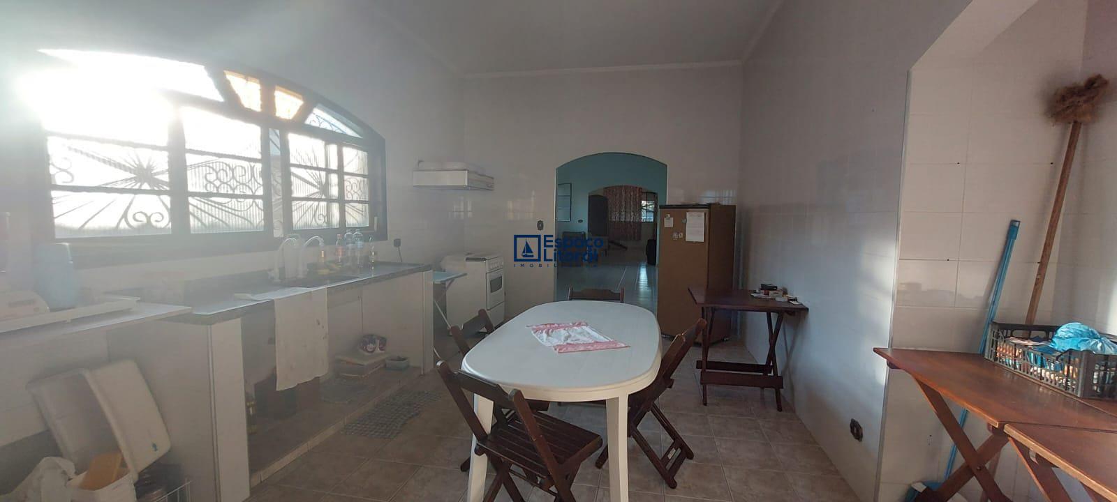 Casa, 3 quartos, 237 m² - Foto 10