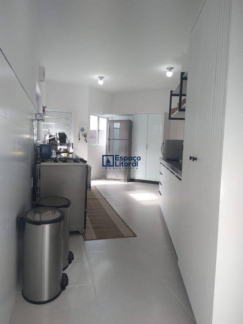 Casa, 5 quartos, 271 m² - Foto 13