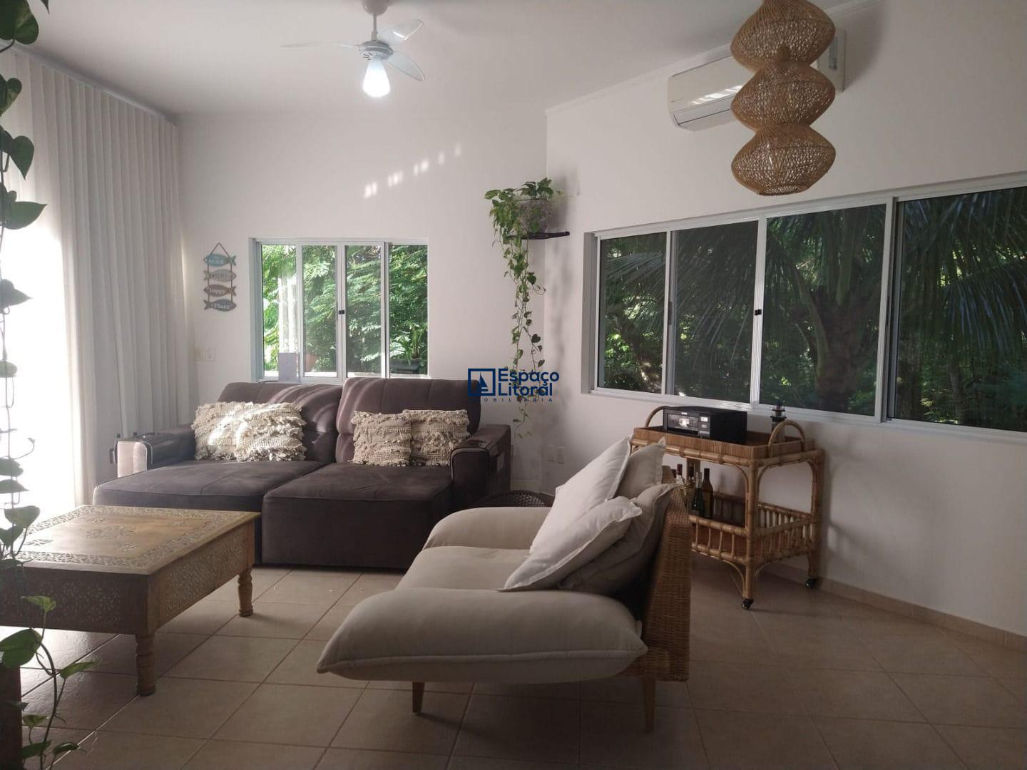 Casa, 5 quartos, 271 m² - Foto 4