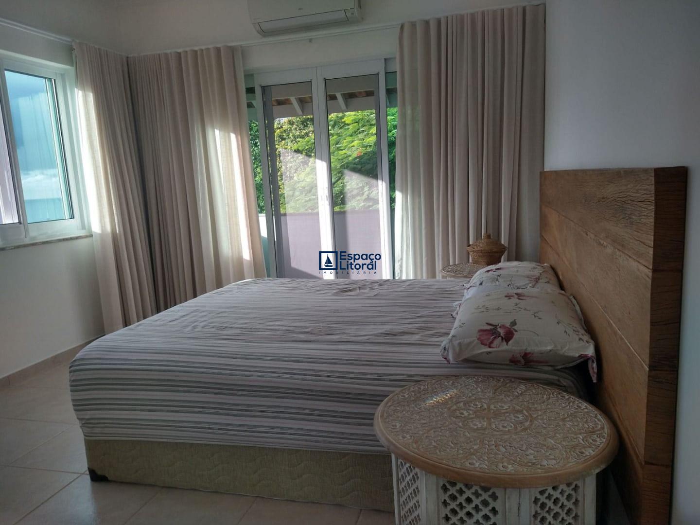 Casa, 5 quartos, 271 m² - Foto 6