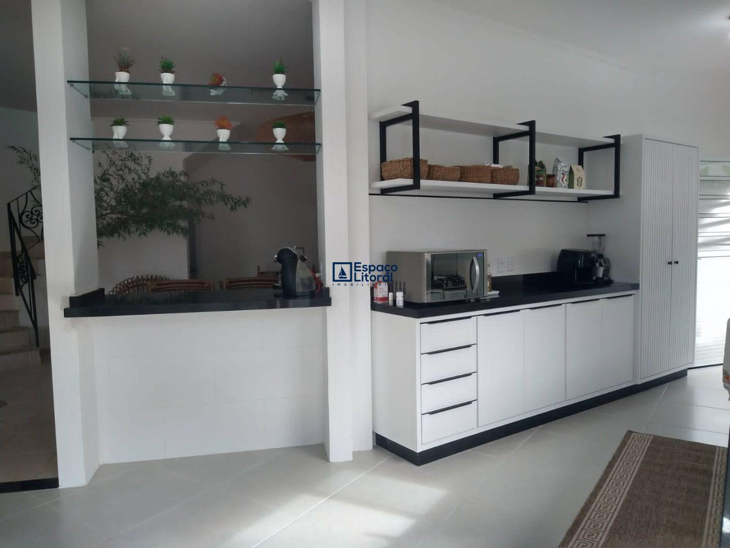 Casa, 5 quartos, 271 m² - Foto 9