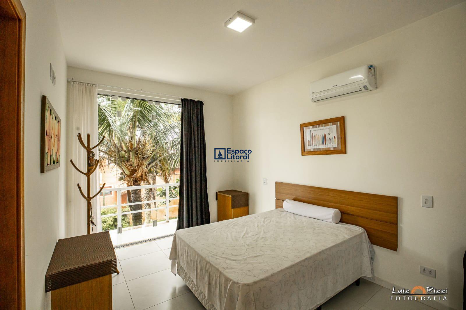 Casa, 5 quartos, 324 m² - Foto 1