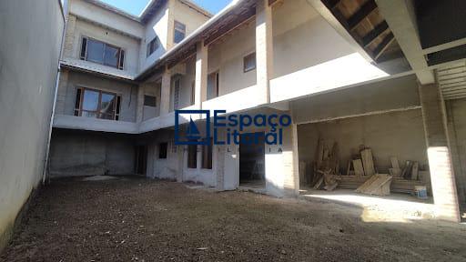 Casa, 5 quartos, 352 m² - Foto 2