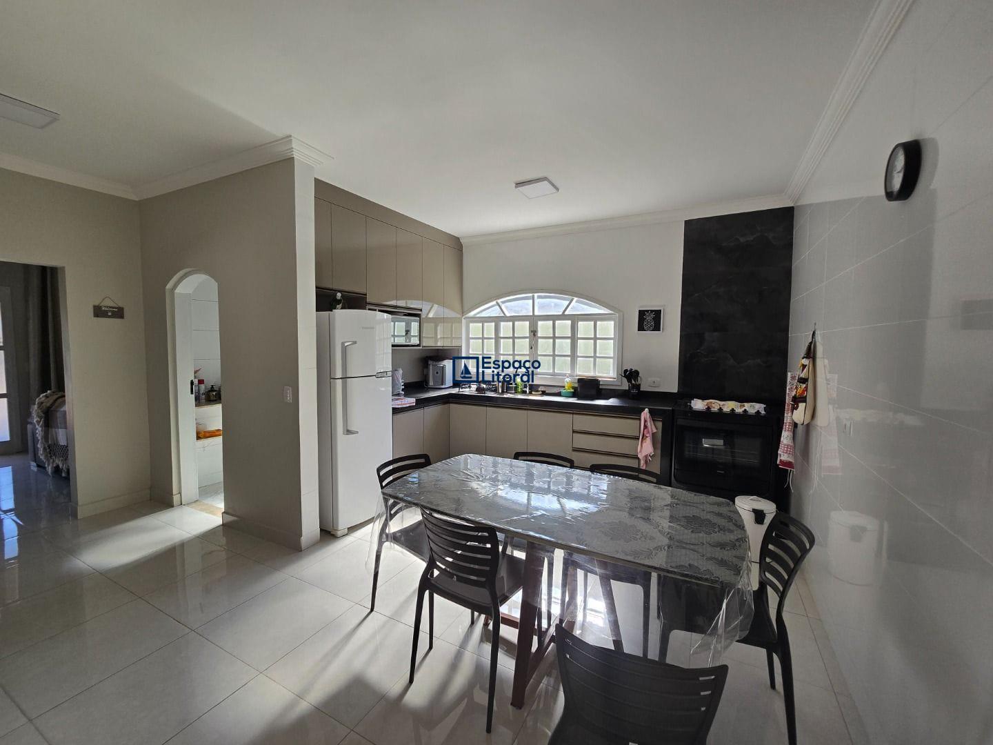 Casa, 3 quartos, 181 m² - Foto 30