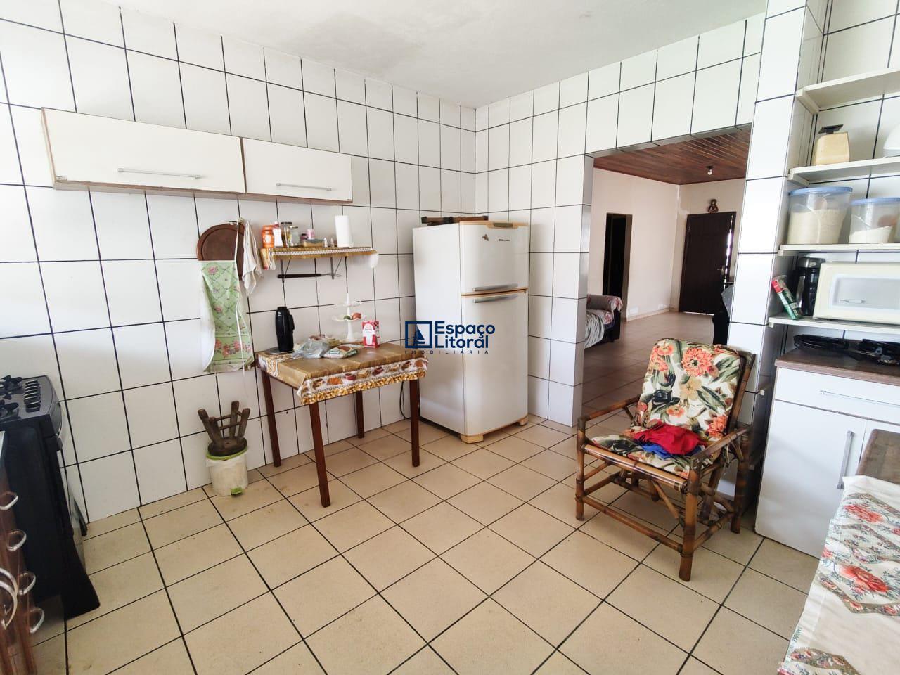 Casa, 3 quartos, 193 m² - Foto 1