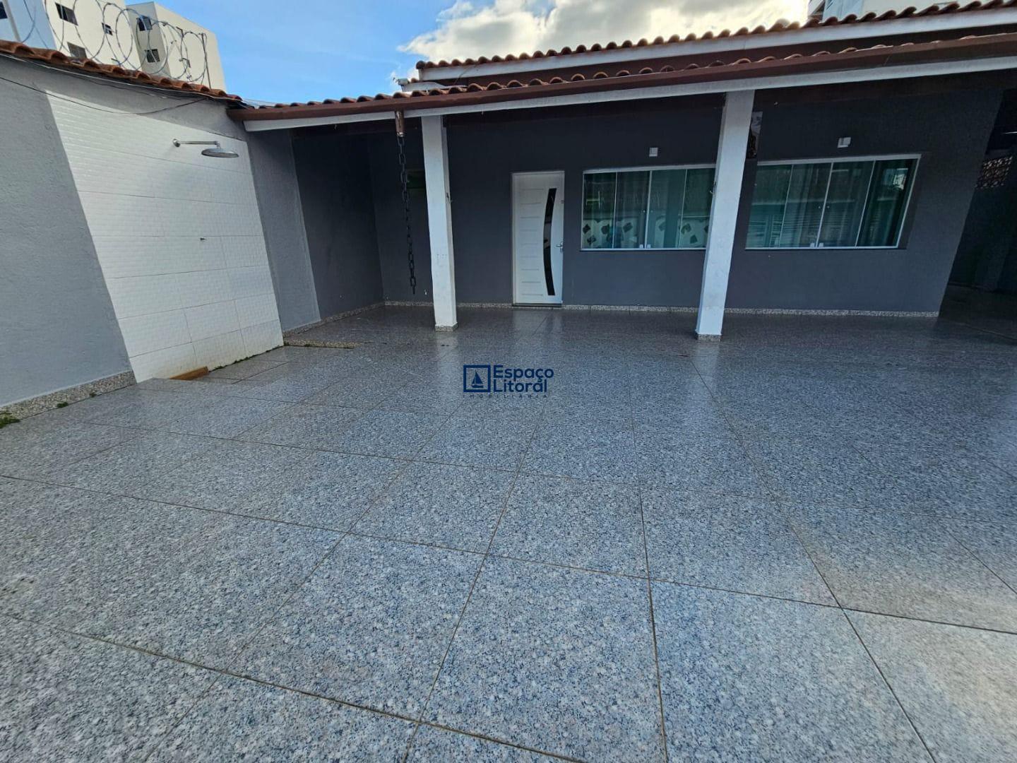 Casa, 4 quartos, 172 m² - Foto 1