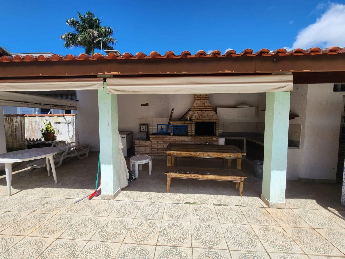 Casa, 3 quartos, 199 m² - Foto 4