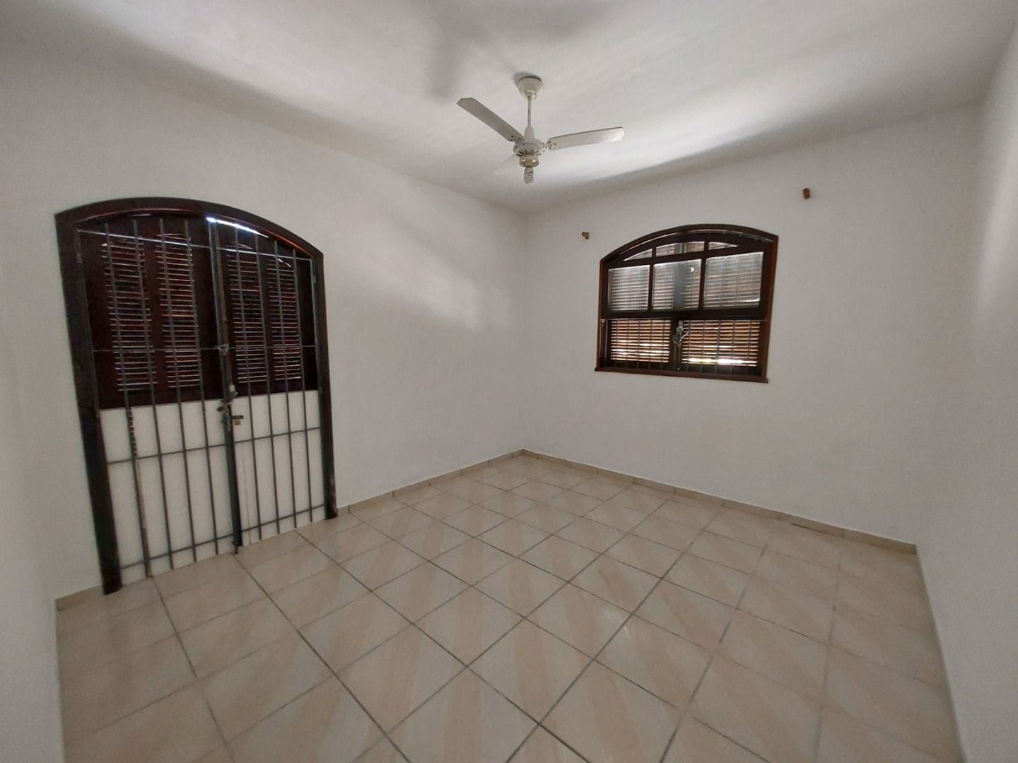 Casa, 3 quartos, 200 m² - Foto 6
