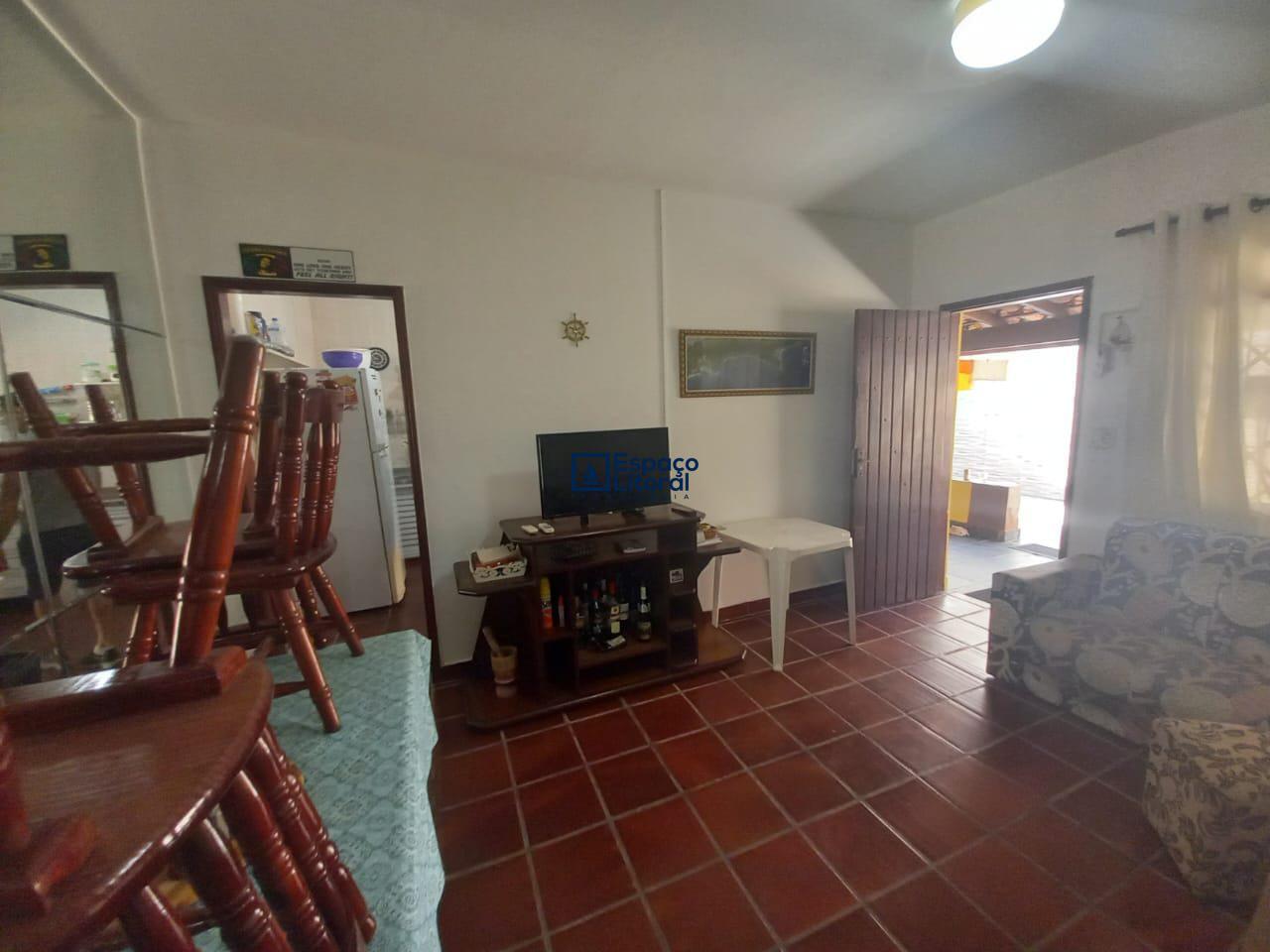 Casa, 2 quartos, 160 m² - Foto 1