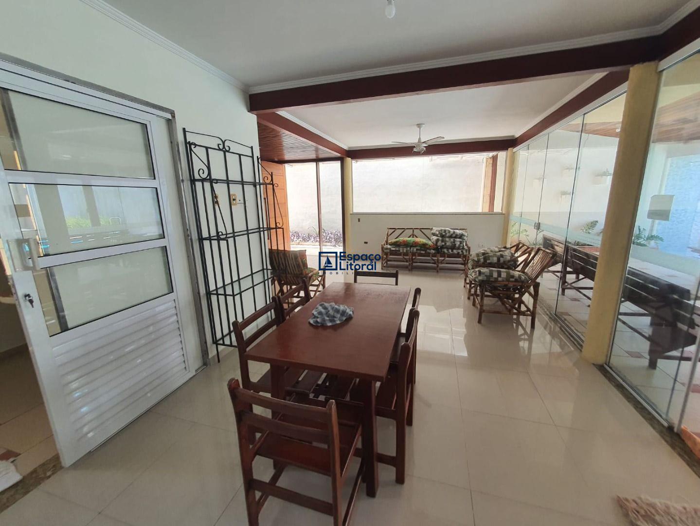 Casa, 3 quartos, 200 m² - Foto 11