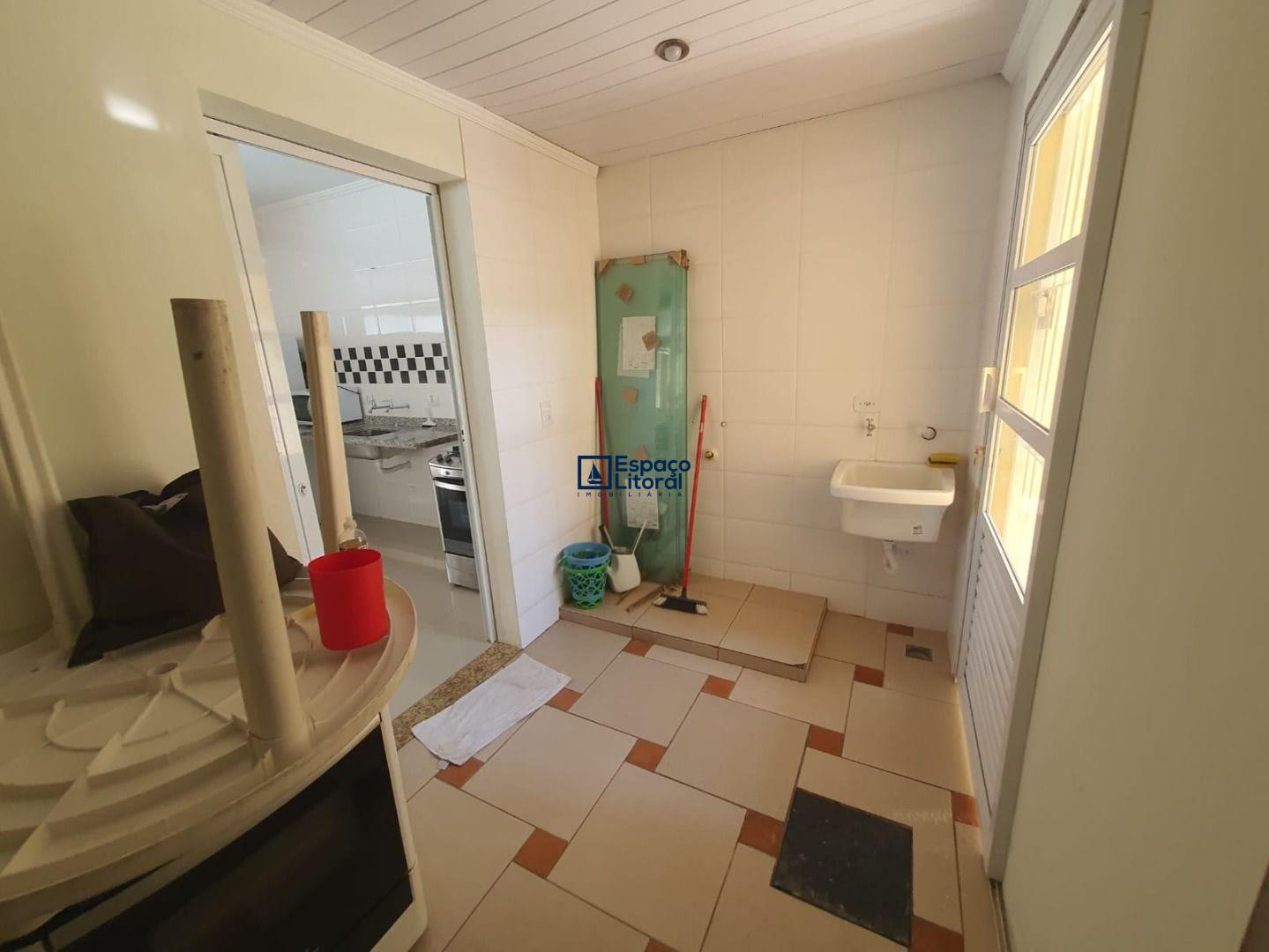 Casa, 3 quartos, 200 m² - Foto 12