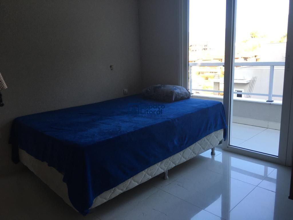 Casa, 4 quartos, 306 m² - Foto 1