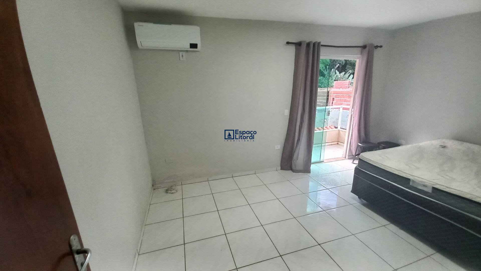 Casa à venda e aluguel com 3 quartos, 72m² - Foto 19