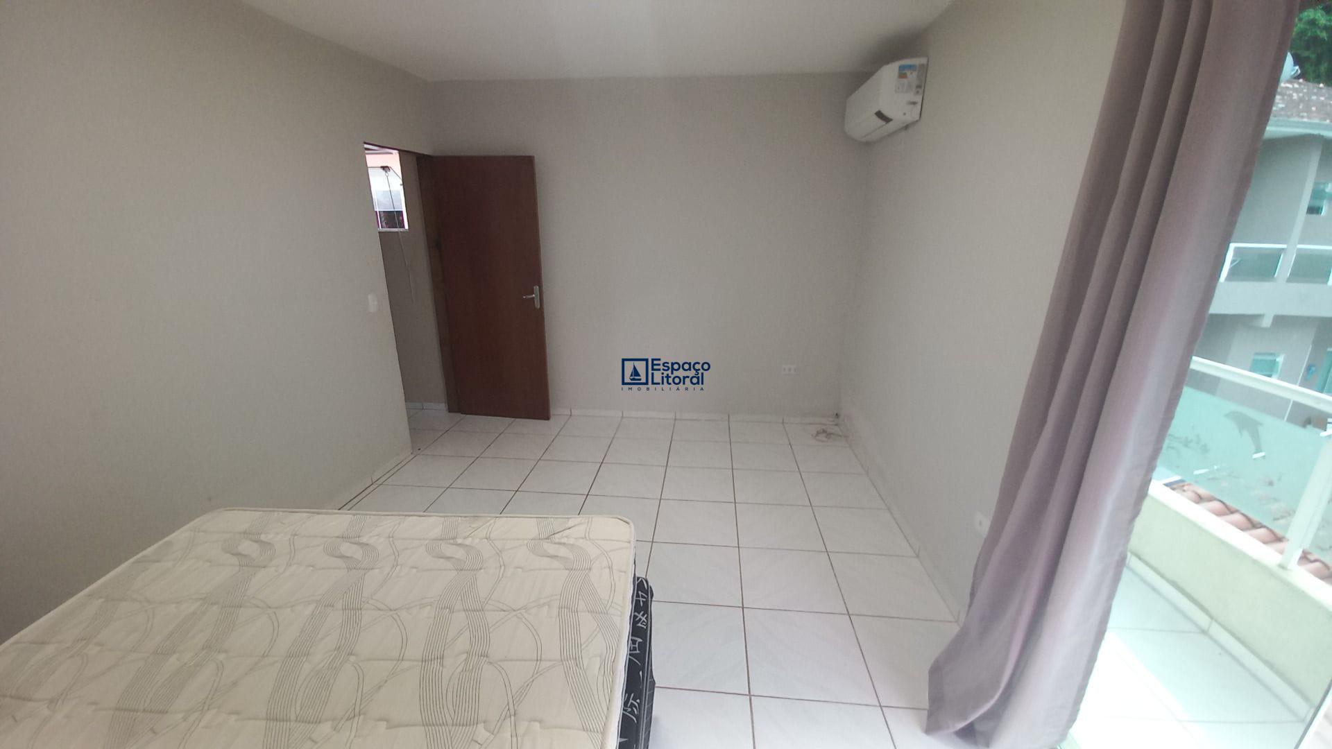 Casa à venda e aluguel com 3 quartos, 72m² - Foto 24