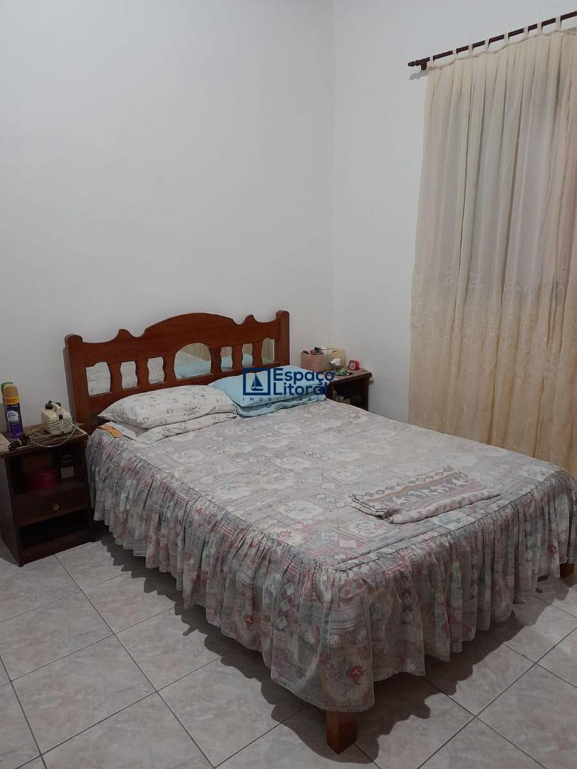 Casa, 3 quartos, 111 m² - Foto 2