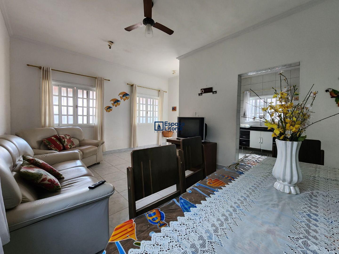 Casa, 3 quartos, 178 m² - Foto 2