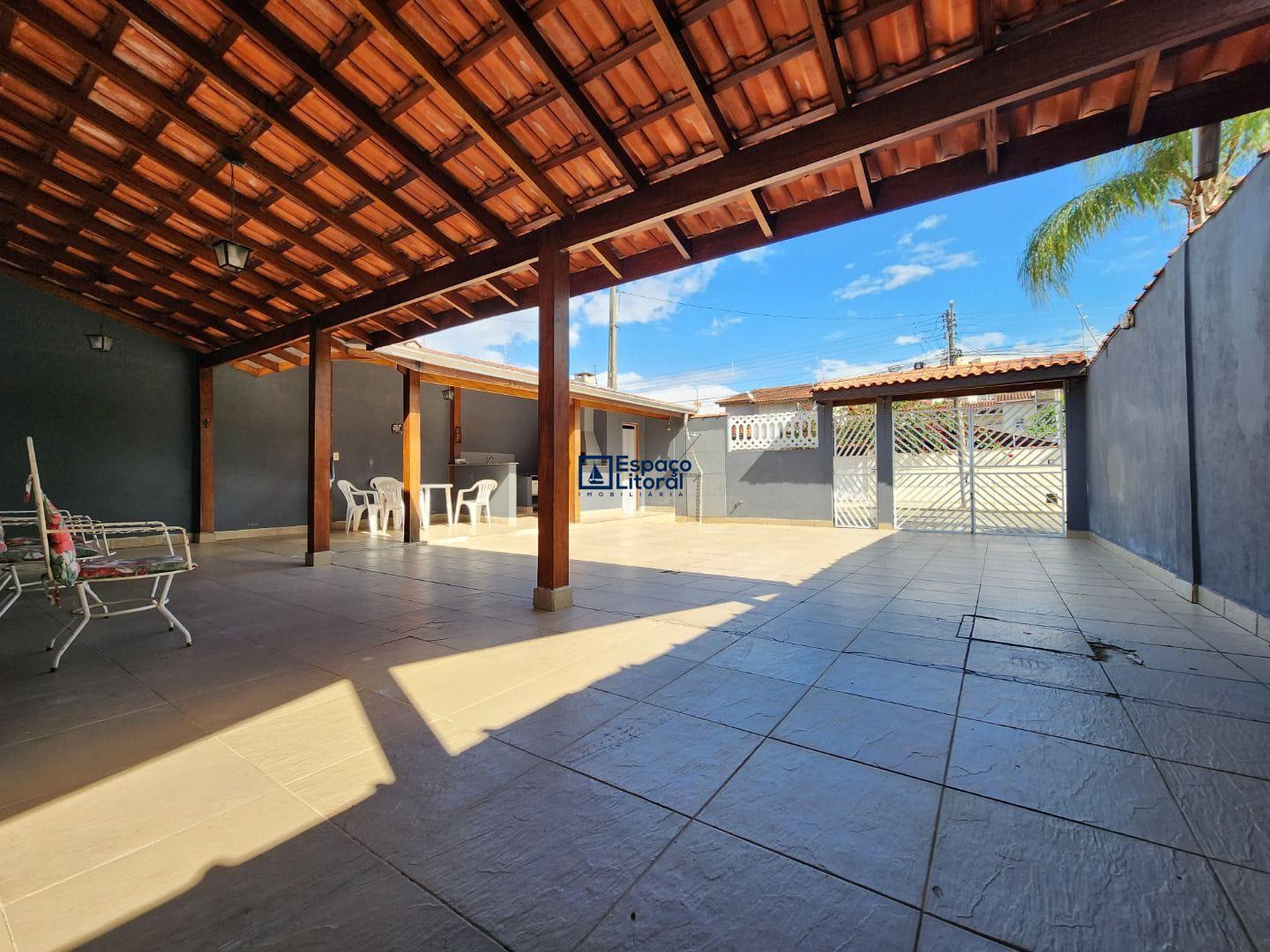 Casa, 3 quartos, 178 m² - Foto 4