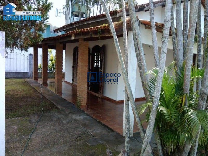 Casa, 2 quartos, 220 m² - Foto 2