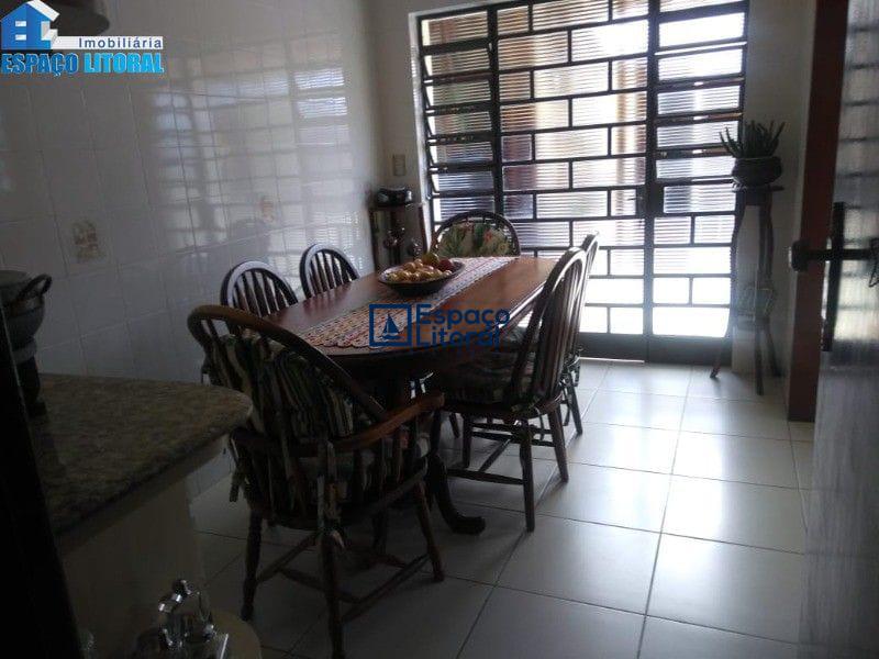 Casa, 5 quartos, 220 m² - Foto 25