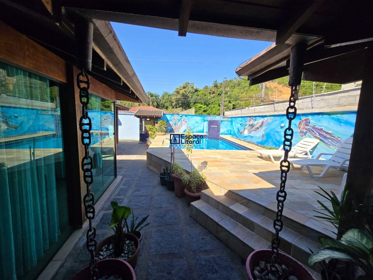 Casa, 4 quartos, 200 m² - Foto 15